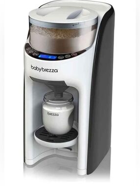 Baby Brezza Formula Pro - White & Black Automatic Formula Dispenser
